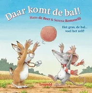 pluizer_Daar_komt_de_bal.jpg