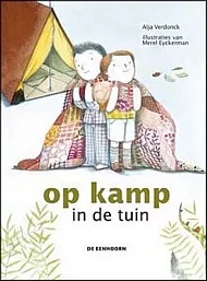 pluizer_Op_kamp_in_de_tuin.jpg